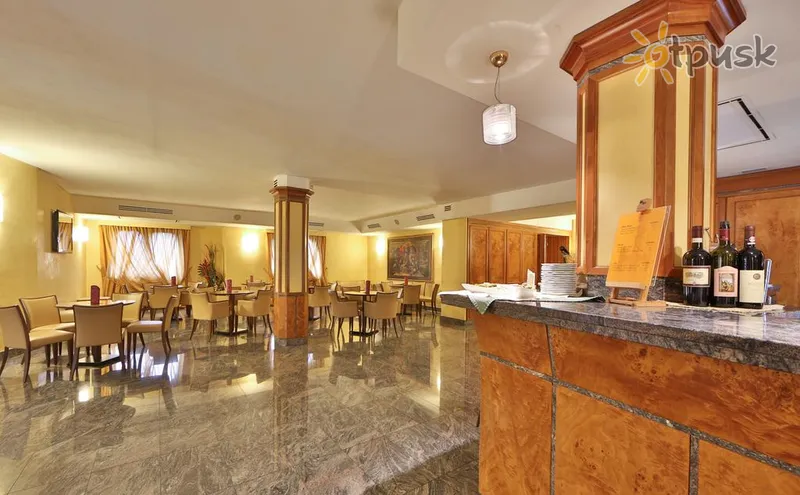 Фото отеля Best Western Grand Hotel Guinigi 4* Лукка Италия бары и рестораны