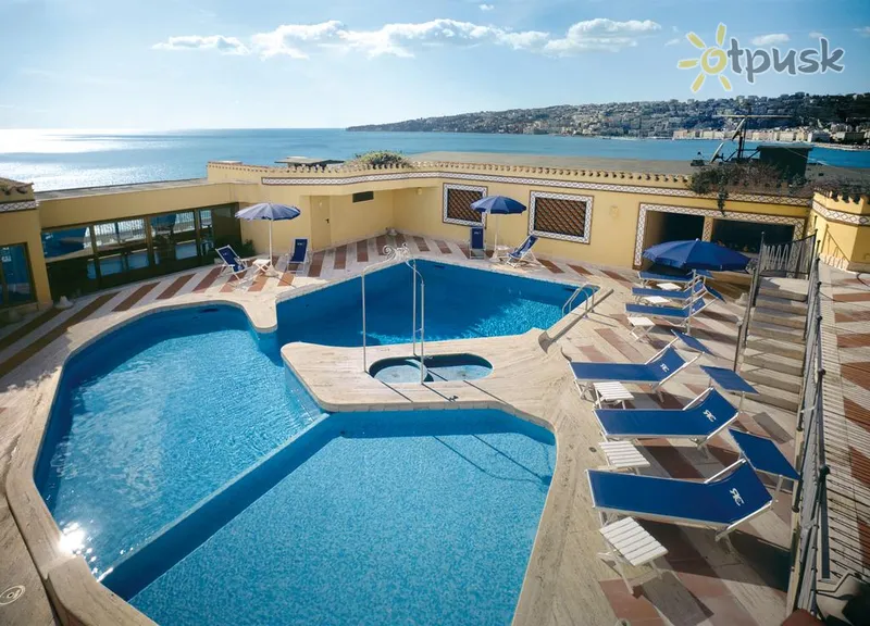 Фото отеля Royal Continental Napoli 4* Неаполь Италия экстерьер и бассейны