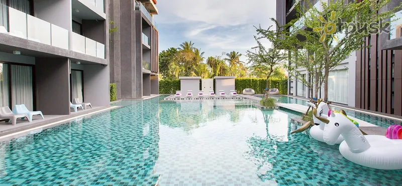 Фото отеля Maya Phuket Hotel 4* о. Пхукет Таїланд екстер'єр та басейни