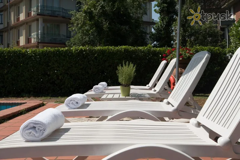 Фото отеля Villa Le Magnolie 3* Монтекатині Італія екстер'єр та басейни