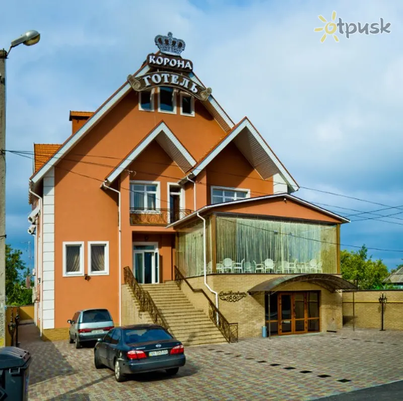Фото отеля Корона 3* Днепр Украина экстерьер и бассейны