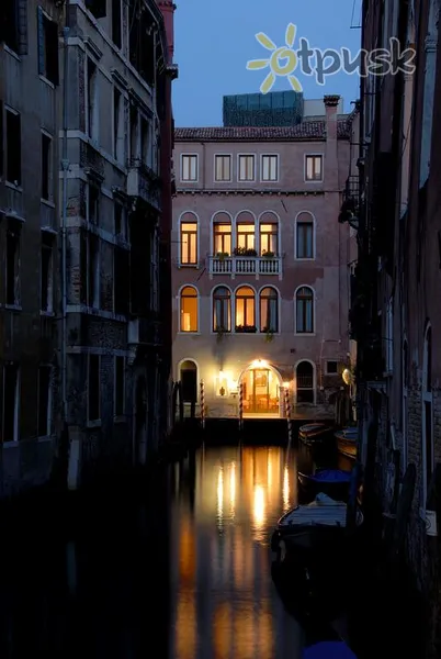 Фото отеля All’Angelo Art Hotel 4* Венеція Італія екстер'єр та басейни