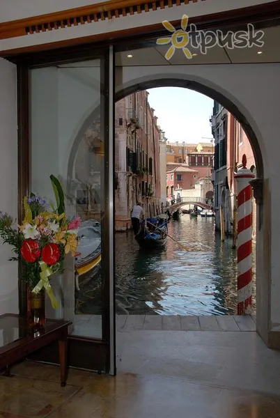 Фото отеля All’Angelo Art Hotel 4* Венеція Італія лобі та інтер'єр