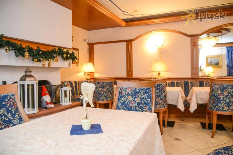Фото отеля Corona Pinzolo Hotel 3* Pinzolo Itālija bāri un restorāni