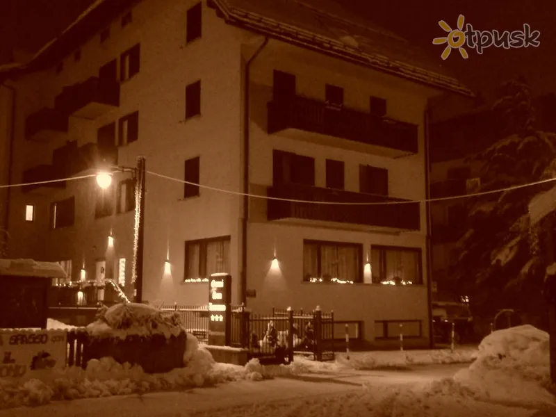 Фото отеля Garni San Lorenzo 3* Пинцоло Италия экстерьер и бассейны