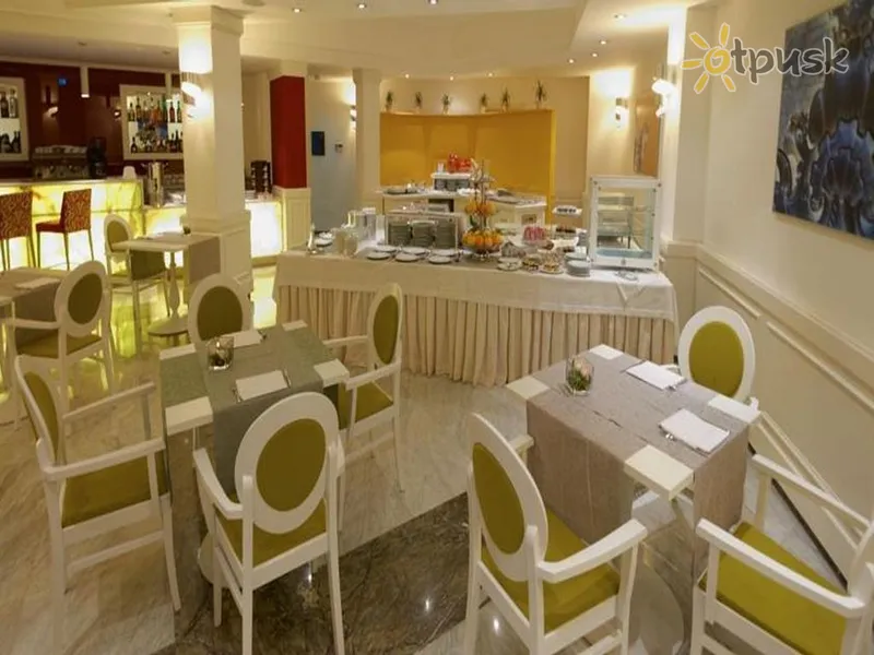 Фото отеля Oriente Hotel 4* Bari Itālija bāri un restorāni