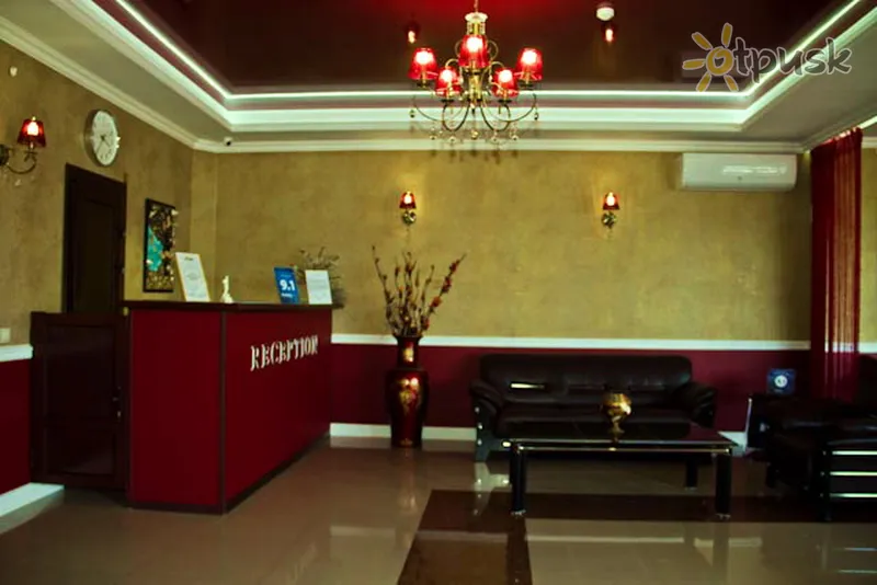Фото отеля Poseidon Hotel Club 3* Гагра Абхазия лобби и интерьер