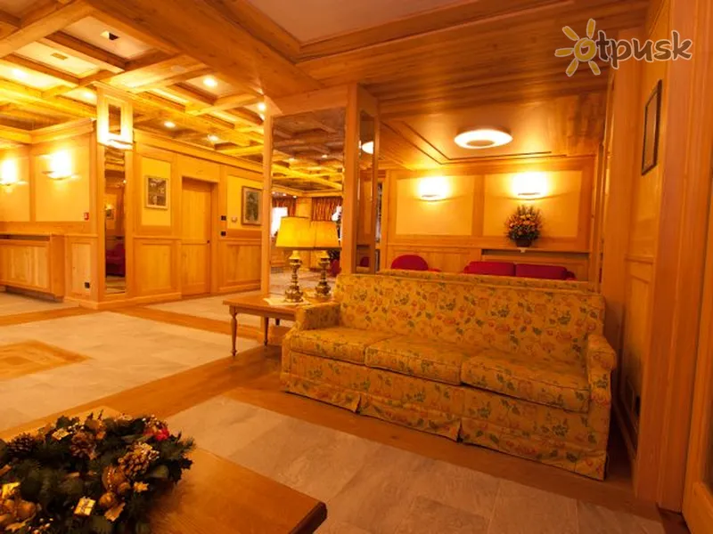 Фото отеля Breuil 3* Червінія Італія лобі та інтер'єр