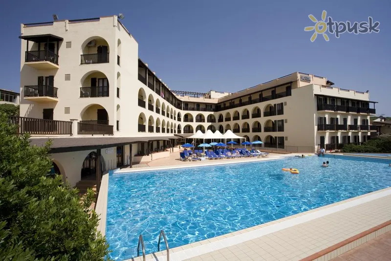Фото отеля Calabona 4* о. Сардинія Італія екстер'єр та басейни