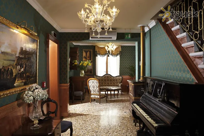 Фото отеля Casa Nicolo Priuli 3* Venecija Italija fojė ir interjeras