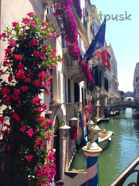 Фото отеля Colombina 4* Венеция Италия экстерьер и бассейны