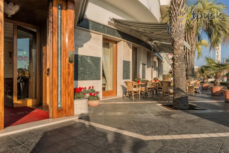 Фото отеля Astura Palace Hotel 4* Тірренське узбережжя Італія екстер'єр та басейни