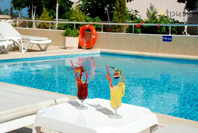 Фото отеля Lara Diamond Hotel 3* Анталія Туреччина екстер'єр та басейни