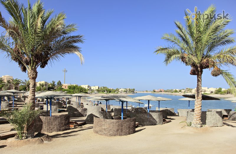 Фото отеля The Three Corners Rihana Resort 4* Эль-Гуна Египет пляж