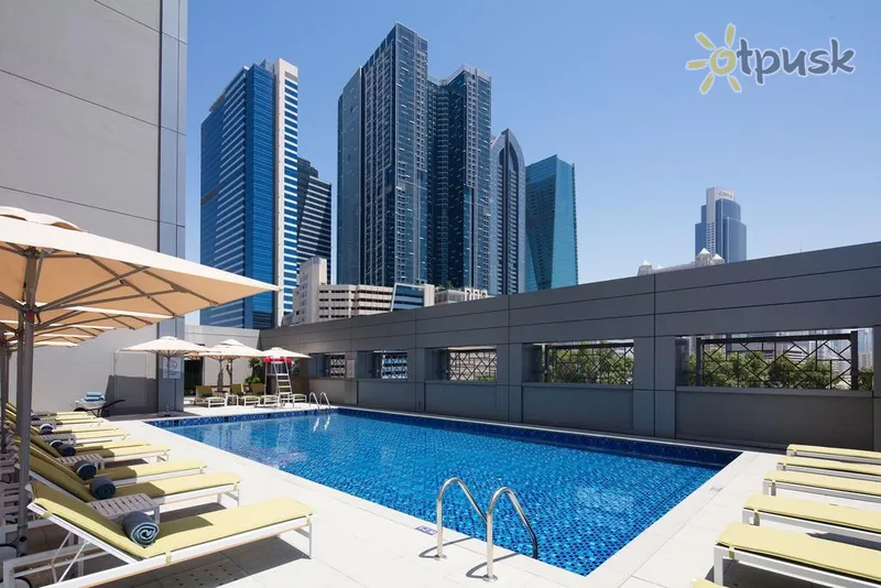 Фото отеля Rove Trade Centre 3* Дубай ОАЭ экстерьер и бассейны