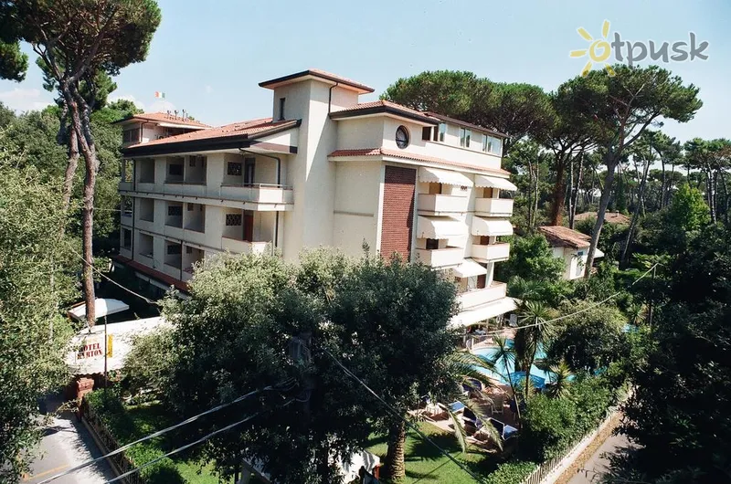 Фото отеля Kyrton Hotel 3* Forte dei Marmi Italija išorė ir baseinai