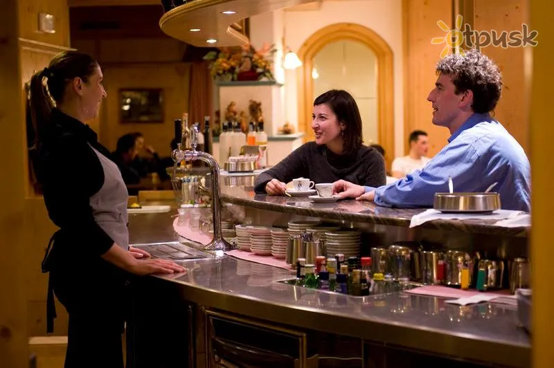 Фото отеля Cristallo 3* Валь Ди Фасса Италия бары и рестораны