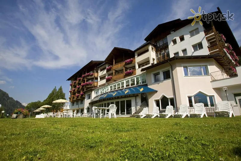 Фото отеля Diamant Hotel Sport & Wellness 4* Val Gardena Italija išorė ir baseinai
