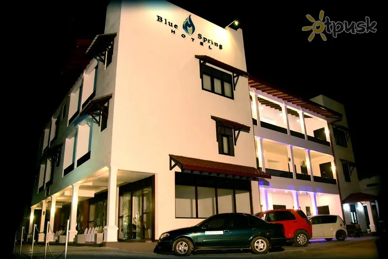 Фото отеля Blue Spring Hotel 3* Ваддува Шрі Ланка екстер'єр та басейни