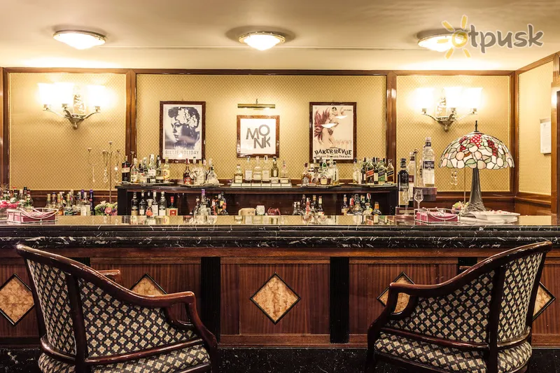 Фото отеля Doria Grand Hotel 4* Мілан Італія бари та ресторани