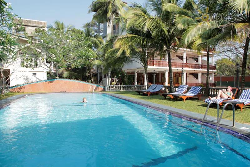 Фото отеля Prince Villa 3* Бентота Шри-Ланка экстерьер и бассейны