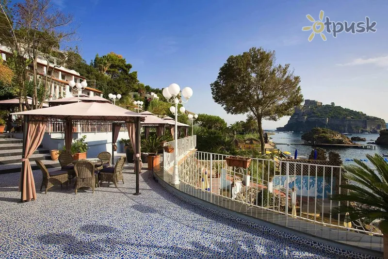 Фото отеля Delfini Strand Hotel Terme 4* apie. Ischia Italija išorė ir baseinai