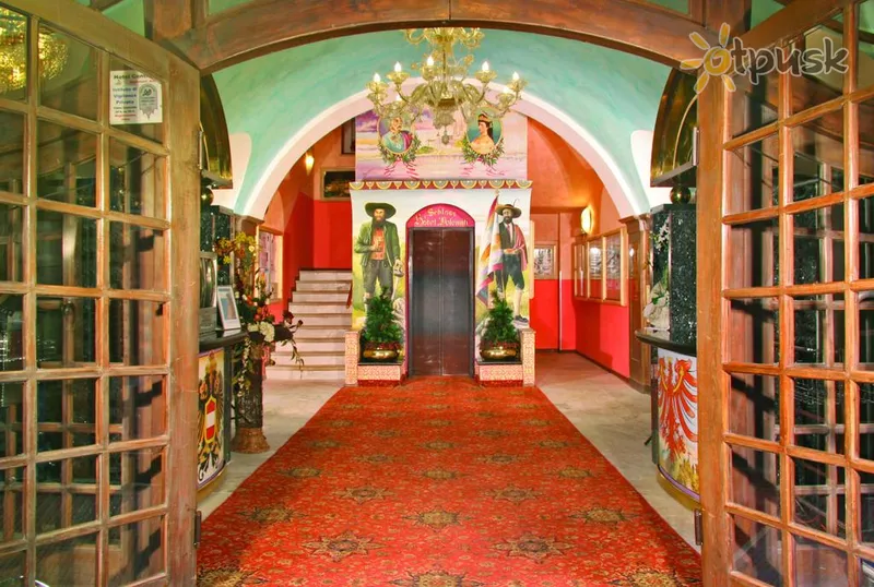 Фото отеля Schloss Hotel & Club Dolomiti 4* Канацея Италия лобби и интерьер