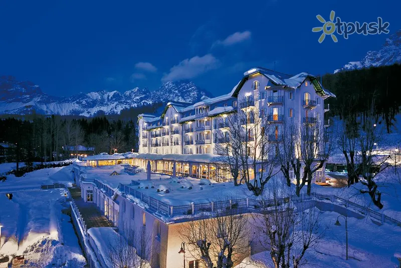 Фото отеля Cristallo a Luxury Collection Resort & Spa 5* Кортина д'Ампеццо Италия экстерьер и бассейны