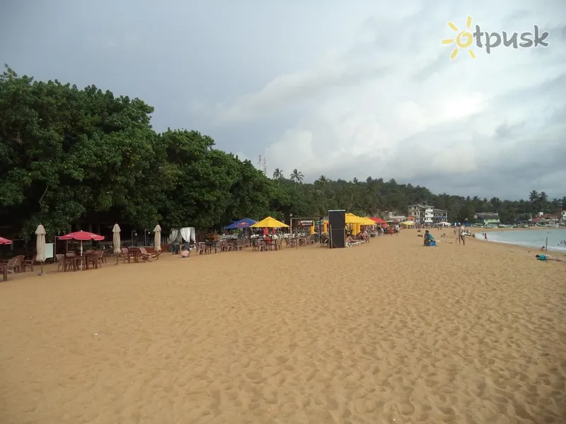 Фото отеля My Place Guest House 2* Унаватуна Шрі Ланка пляж