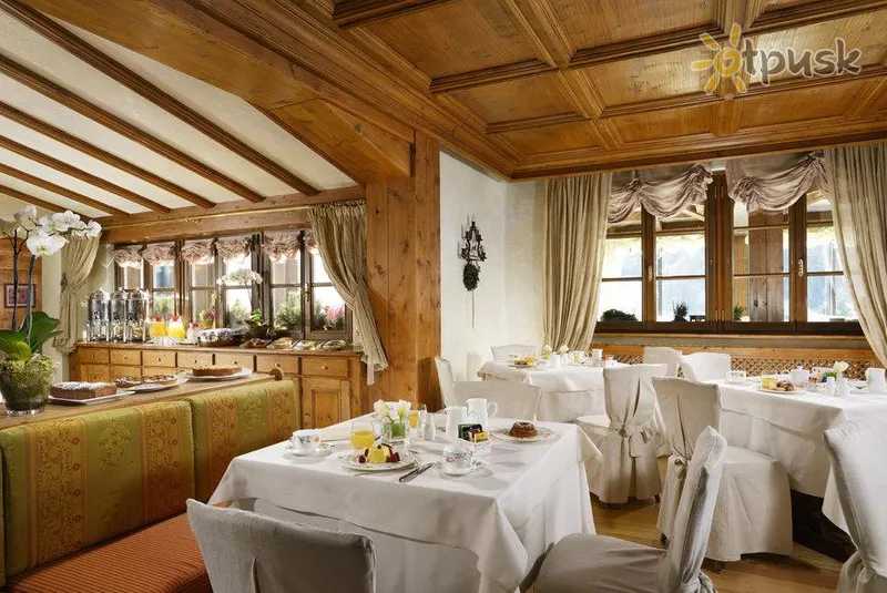 Фото отеля Faloria Mountain Spa Resort 4* Кортіна д'Ампеццо Італія бари та ресторани