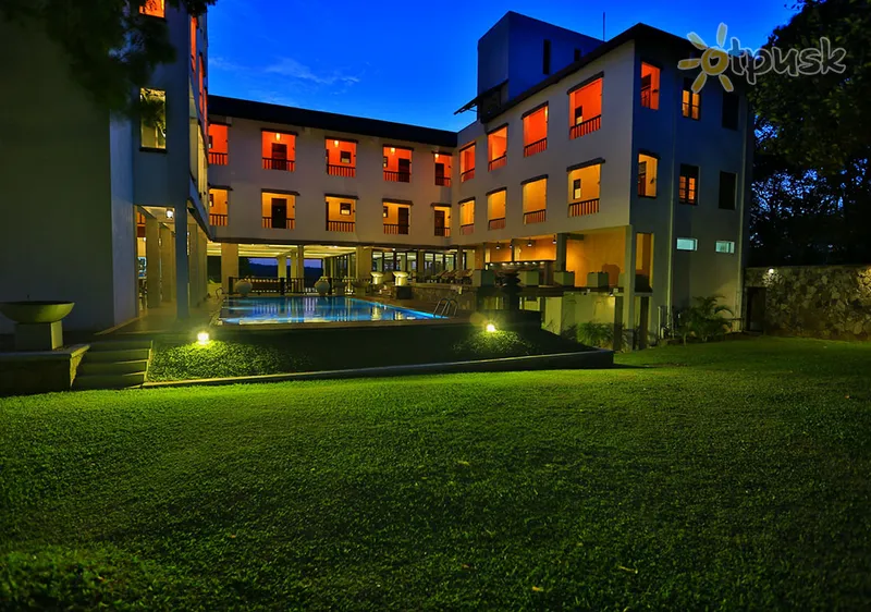 Фото отеля Sorowwa Resort & Spa 4* Дамбулла Шри-Ланка экстерьер и бассейны