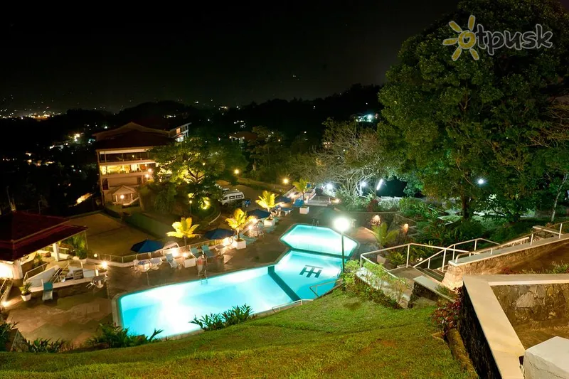 Фото отеля Tourmaline 4* Kandis Šri Lanka išorė ir baseinai
