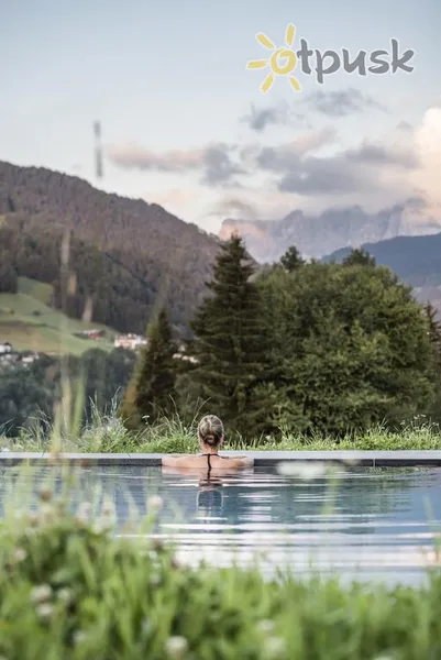Фото отеля Rainell Alpenhotel 3* Ортизеи Италия экстерьер и бассейны
