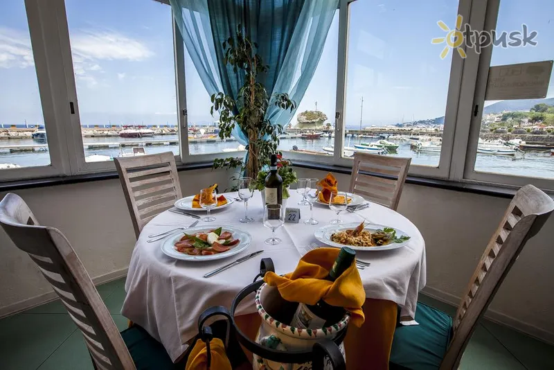 Фото отеля La Sirenella 3* par. Ischia Itālija bāri un restorāni