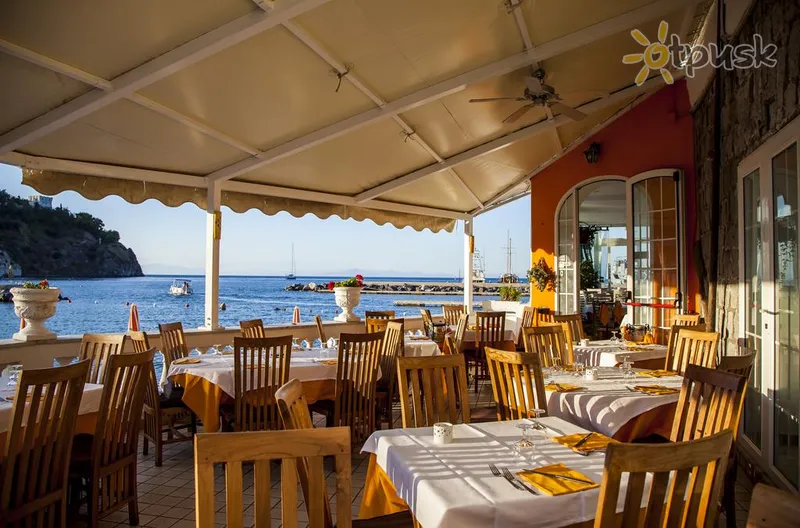 Фото отеля La Sirenella 3* par. Ischia Itālija bāri un restorāni