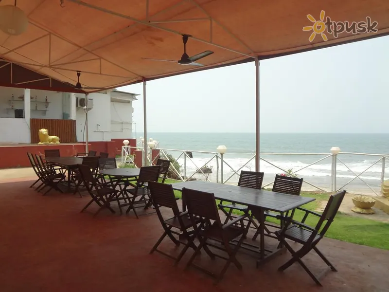 Фото отеля Maison Ocean Beach Resort Goa 3* Šiaurės Goa Indija barai ir restoranai