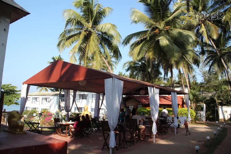 Фото отеля Maison Ocean Beach Resort Goa 3* Північний Гоа Індія бари та ресторани
