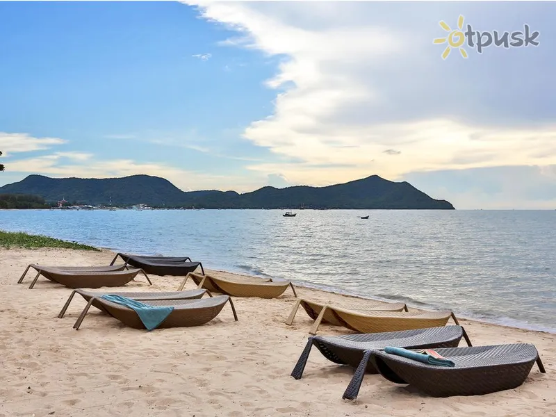 Фото отеля U Pattaya Hotel 5* Паттайя Таїланд пляж