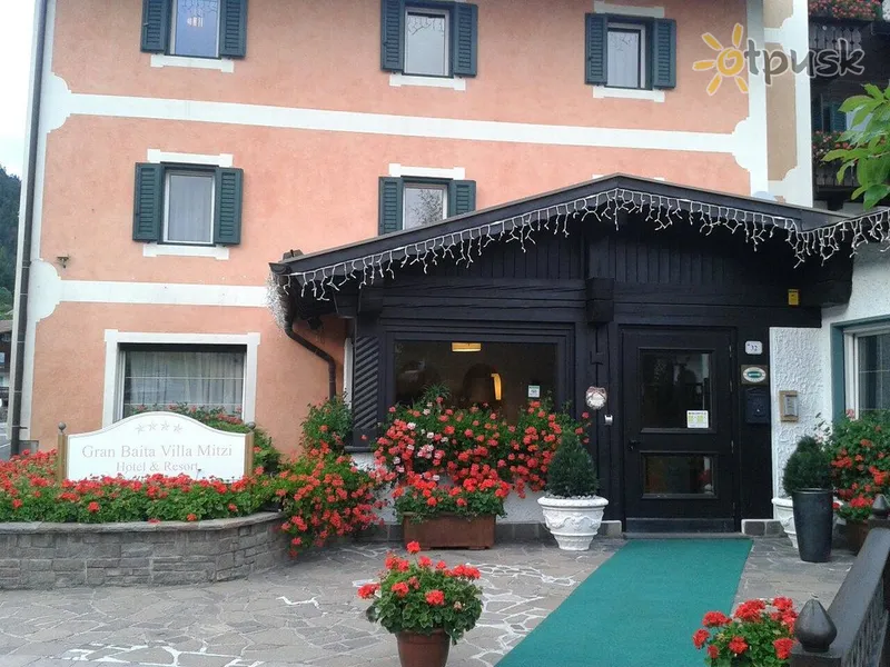 Фото отеля Family Hotel Gran Baita 4* Val di Fassa Italija išorė ir baseinai