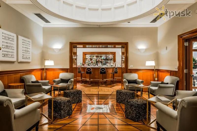 Фото отеля Grand Hotel De La Minerve 5* Рим Італія лобі та інтер'єр