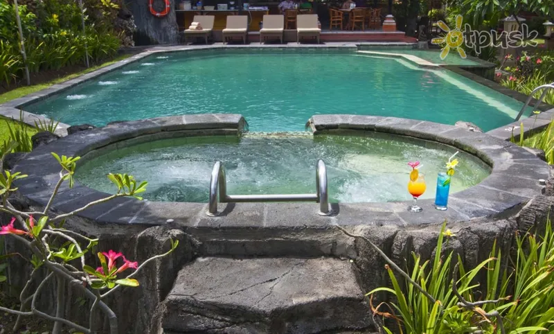 Фото отеля Ida Hotel 2* Kuta (Bali) Indonēzija ārpuse un baseini