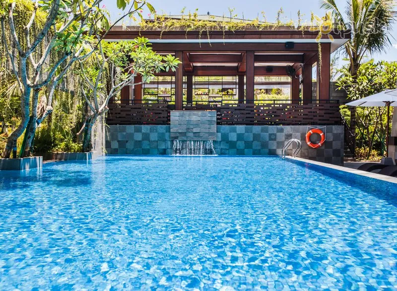 Фото отеля Solia Legian Bali 4* Kuta (Balis) Indonezija išorė ir baseinai
