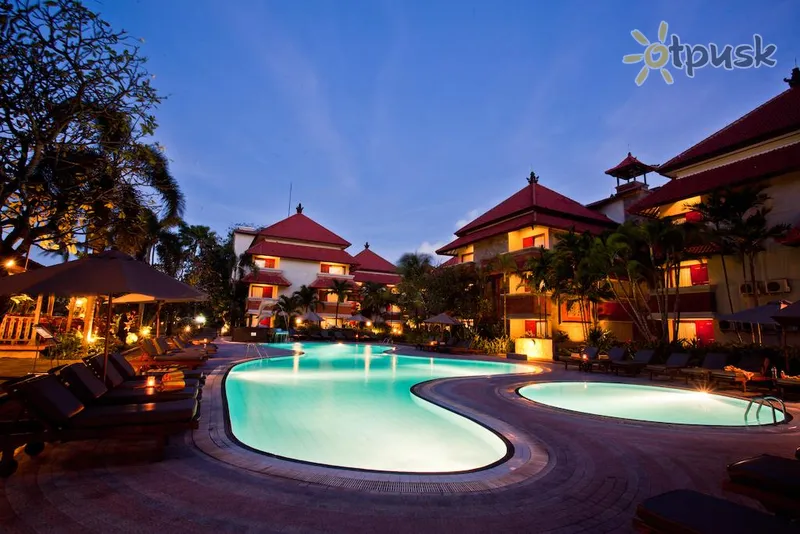 Фото отеля White Rose Kuta Resort, Villas & Spa 4* Кута (о. Балі) Індонезія екстер'єр та басейни