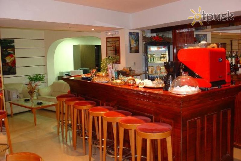 Фото отеля Mantas 4* Лутраки Греция бары и рестораны