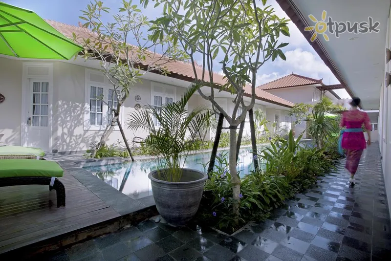 Фото отеля Maison at C Boutique Hotel & Spa 4* Семиньяк (о. Бали) Индонезия экстерьер и бассейны