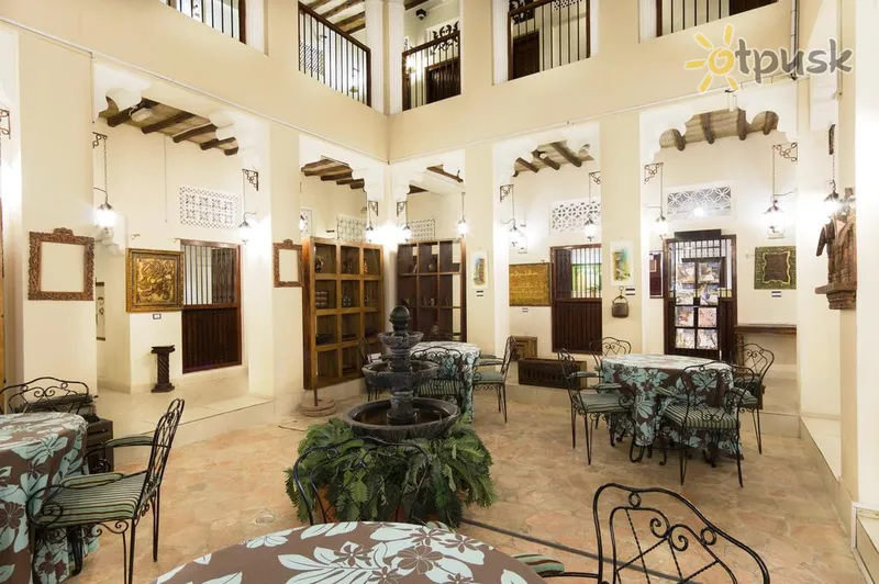 Фото отеля Ahmedia Heritage Guesthouse 4* Дубай ОАЭ бары и рестораны