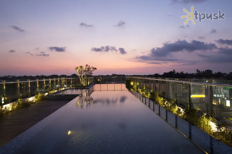 Фото отеля Santika Seminyak Hotel 3* Семіньяк (о. Балі) Індонезія екстер'єр та басейни