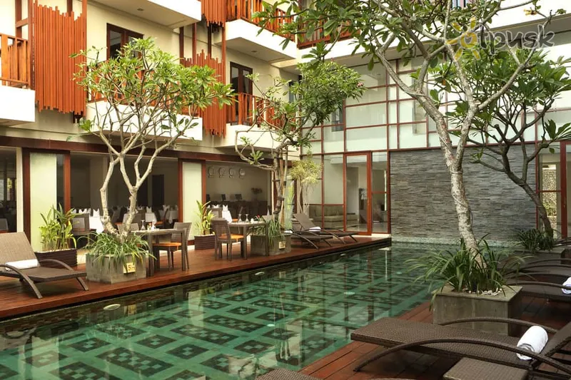 Фото отеля Sense Seminyak Hotel 4* Seminjaka (Bali) Indonēzija ārpuse un baseini