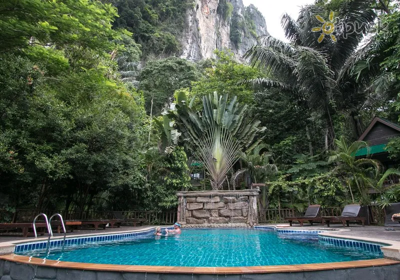 Фото отеля Ao Nang Cliff View Resort 3* Краби Таиланд экстерьер и бассейны