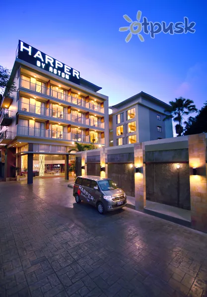 Фото отеля The Harper Hotel Kuta 4* Kuta (Balis) Indonezija išorė ir baseinai